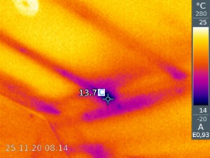 Měření tepelných ztrát - vadná tepelná izolace stropu